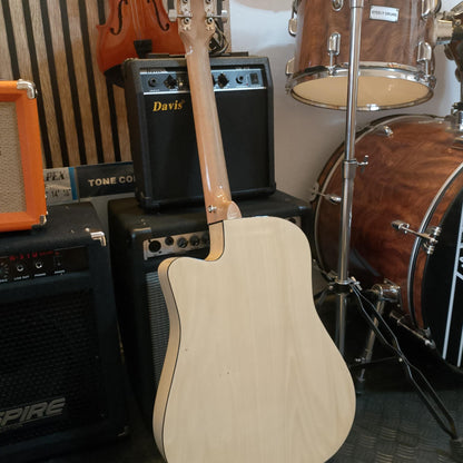 Global Acoustic Guitar All natural Metro Manila Only